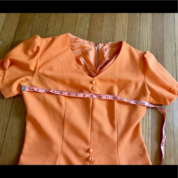 60s Vintage Bright Orange Mini Dress w Capped Sleeves - Picture 7 of 10
